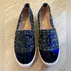 Chanel cc tweed espadrilles